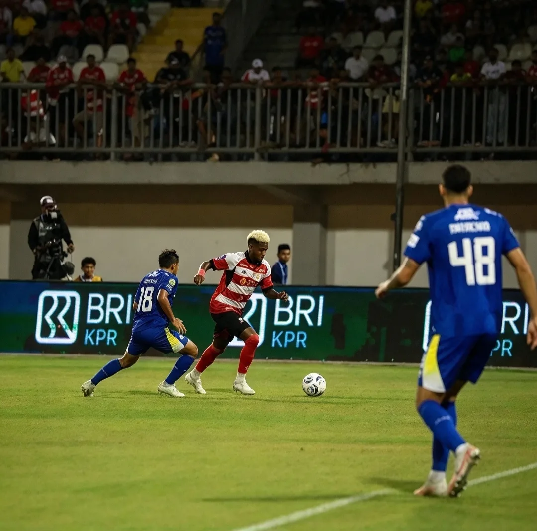Laskar Sape Kerrab Ngamuk di Menit Akhir, Juara Bertahan Persib Bandung Gigit Jari